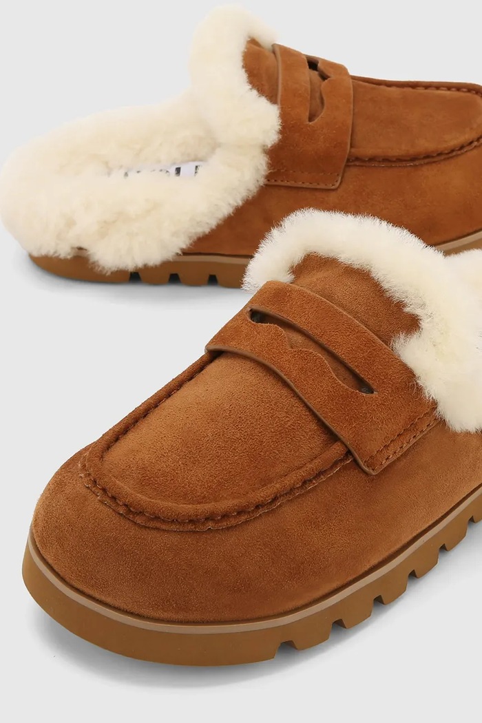 Klapki mules damskie zamszowe Corded Naked Wolfe Corded.Cognac brązowy