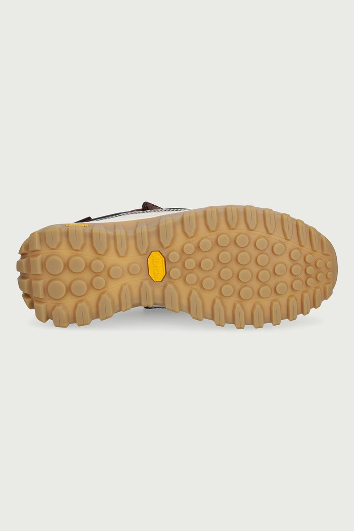 W CALLSIGN DAYBREAK LX sneakersy damskie Sorel bordowy 2181191630