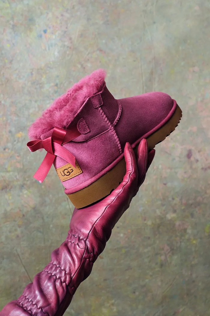 UGG W Ultra Mini Bailey Bow śniegowce damskie zamszowe 1185491.DKWN