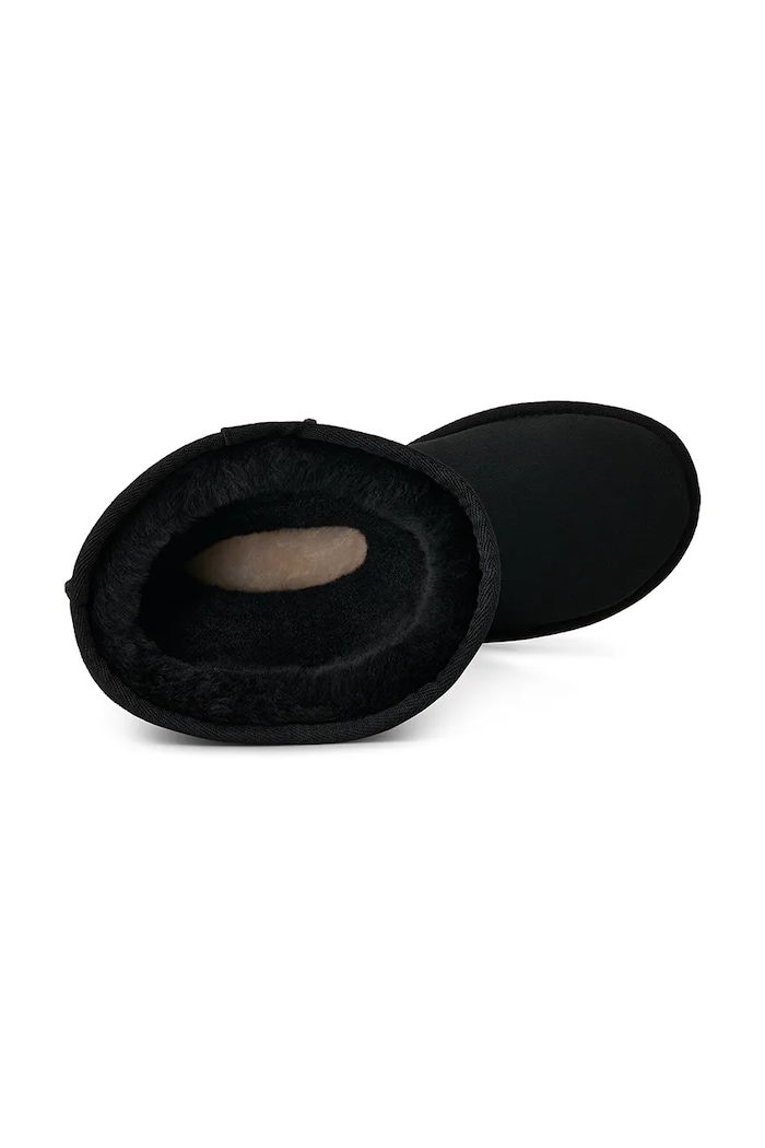 W Classic Ultra Tall śniegowce damskie zamszowe UGG czarny 1182132.BLK