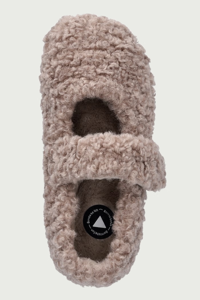 Kapcie damskie YINA CURLY Verbenas 5804160660.CAMEL beżowy