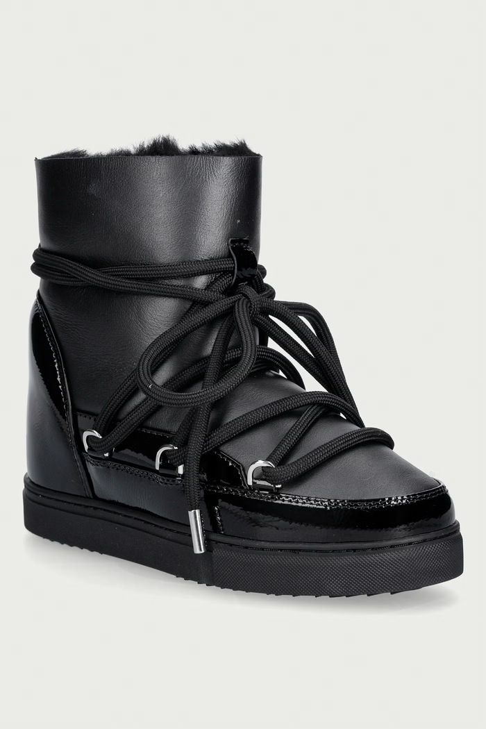 Inuikii Gloss Wedge śniegowce damskie skórzane czarny 1001.004.0052.000