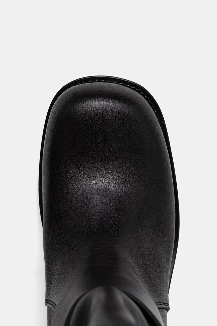 Weekend Max Mara kozaki damskie skórzane czarny 2625796034600.BLACK