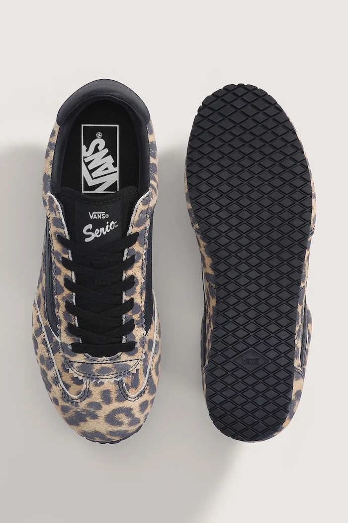 Vans Super Lowpro маратонки дамски от велур бежов VN000E89YS51