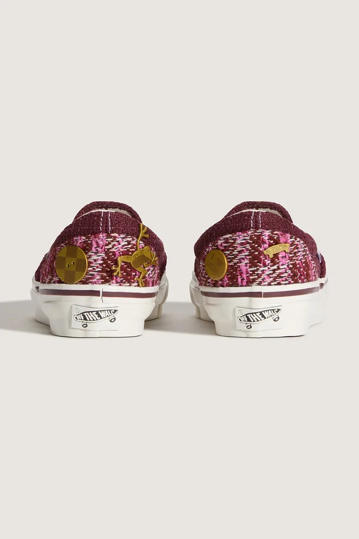 Παπούτσια Vans LX Classic Slip-On 98 πάνινα sneakers Γυναικεία VN000D9WRPK1 ροζ