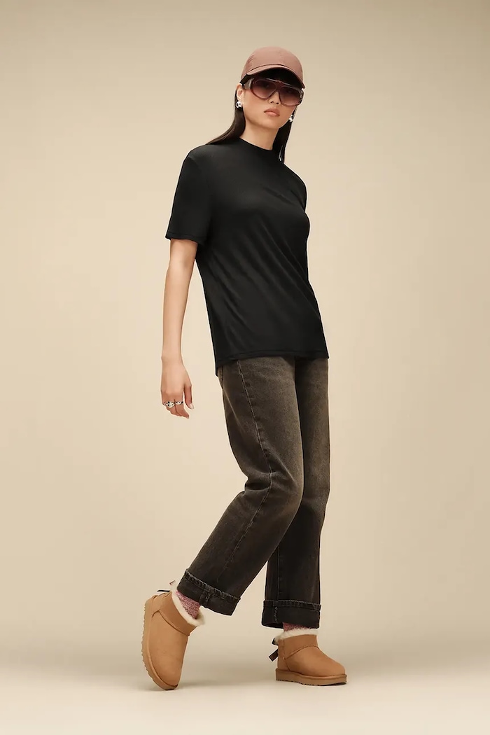 UGG W Ultra Mini Bailey Bow cizme de zăpadă pentru femei din piele întoarsă 1185491.CHE