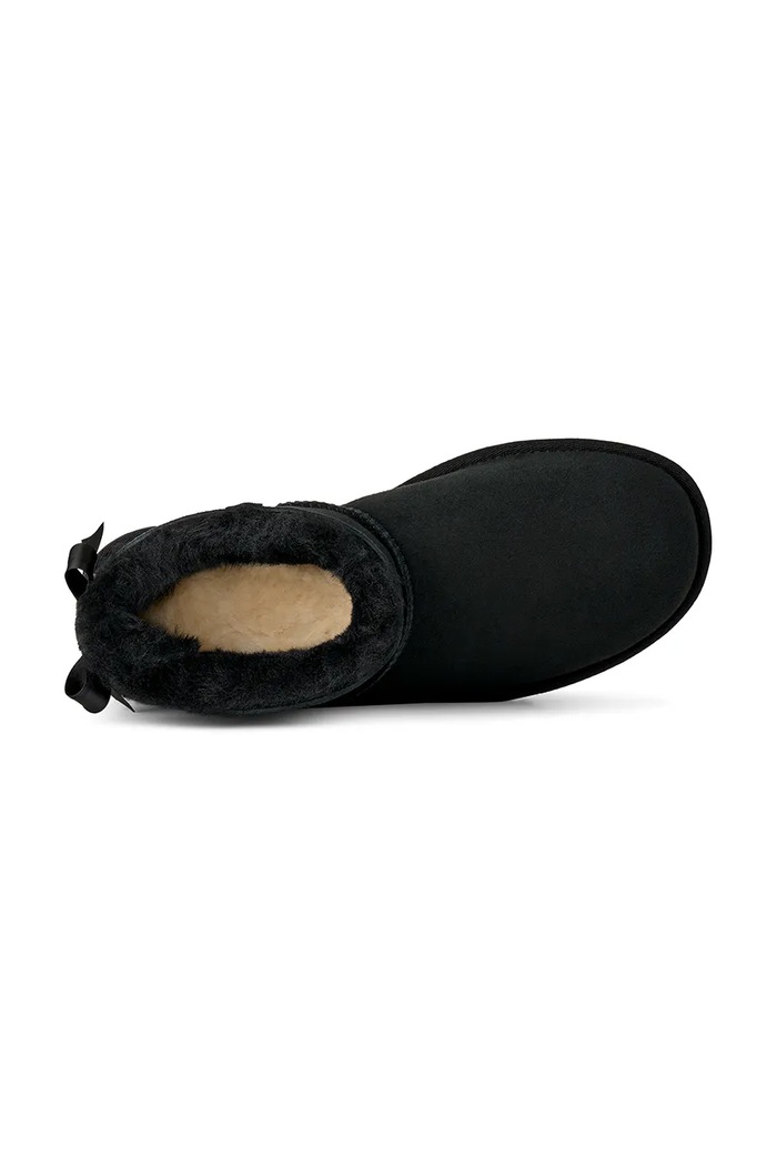 W Ultra Mini Bailey Bow zimske čizme za žene od brušene kože UGG crna 1185491.BLK
