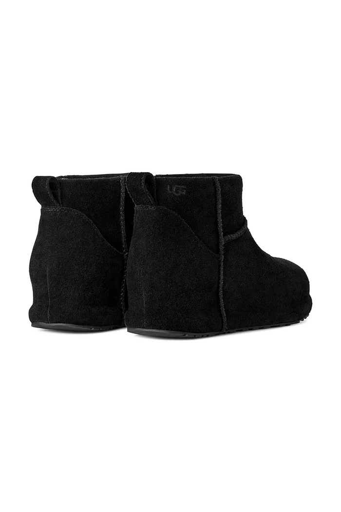 Обувки UGG W Classic Mini Enwrap апрески дамски от велур 1180412.BLK черен