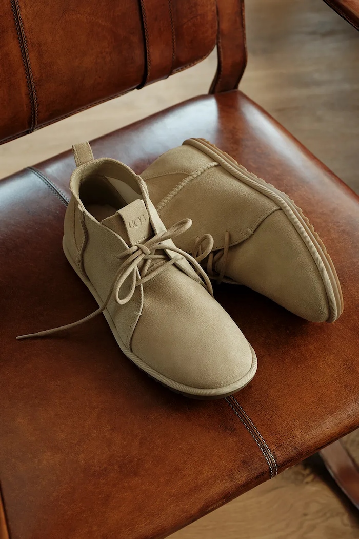 UGG Pantofi pentru femei din piele W Classic Deconstructed Lace-Up 1179833.SAN