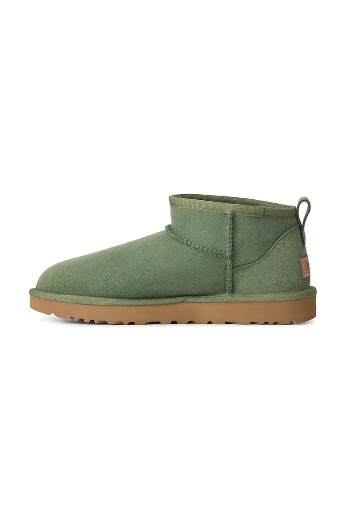 W Classic Ultra Mini śniegowce damskie zamszowe UGG 1116109.DPSH zielony
