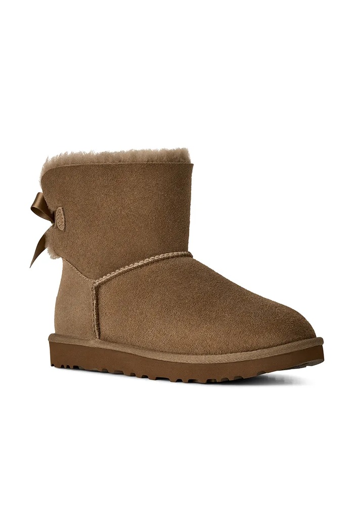 UGG W Mini Bailey Bow II snehule dámske semišové 1016501.LBNZ hnedá AW26