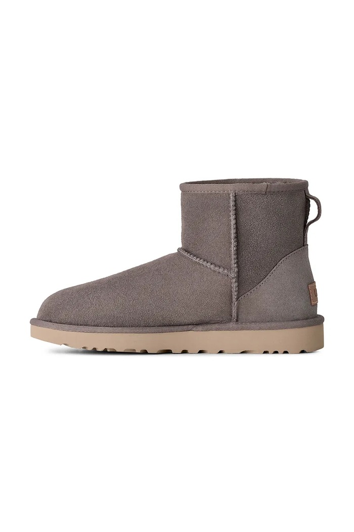 W Classic Mini II snežni čevlji ženski semišasti UGG 1016222.SMYG siva