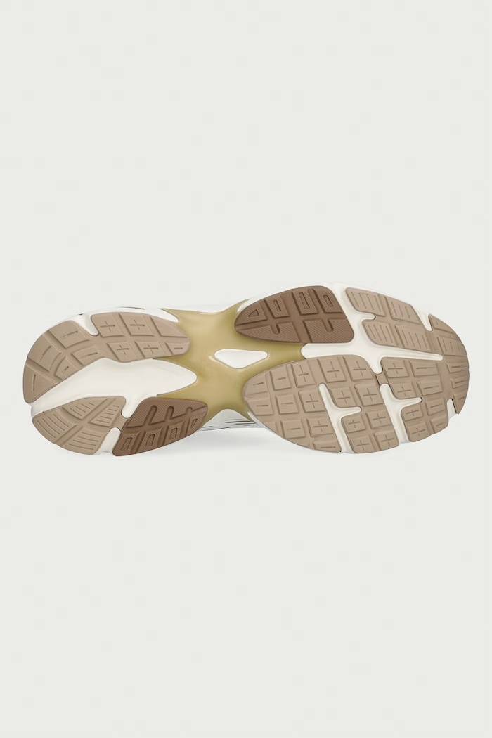 Lacoste STORM 96 2K sneakersy damskie 52SFA0027.2R2 beżowy