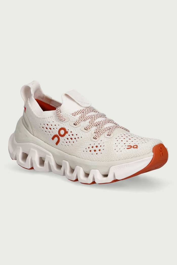 On Buty treningowe damskie Cloud X Tempo beżowy 3WG30095082