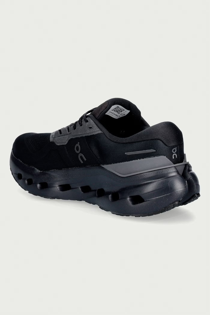 Obuwie On Buty do biegania męskie Cloudrunner 3 WP 3WG10081043 czarny