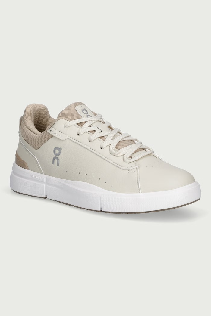On The Roger Clubhouse sneakersy damskie beżowy 3WF30396045