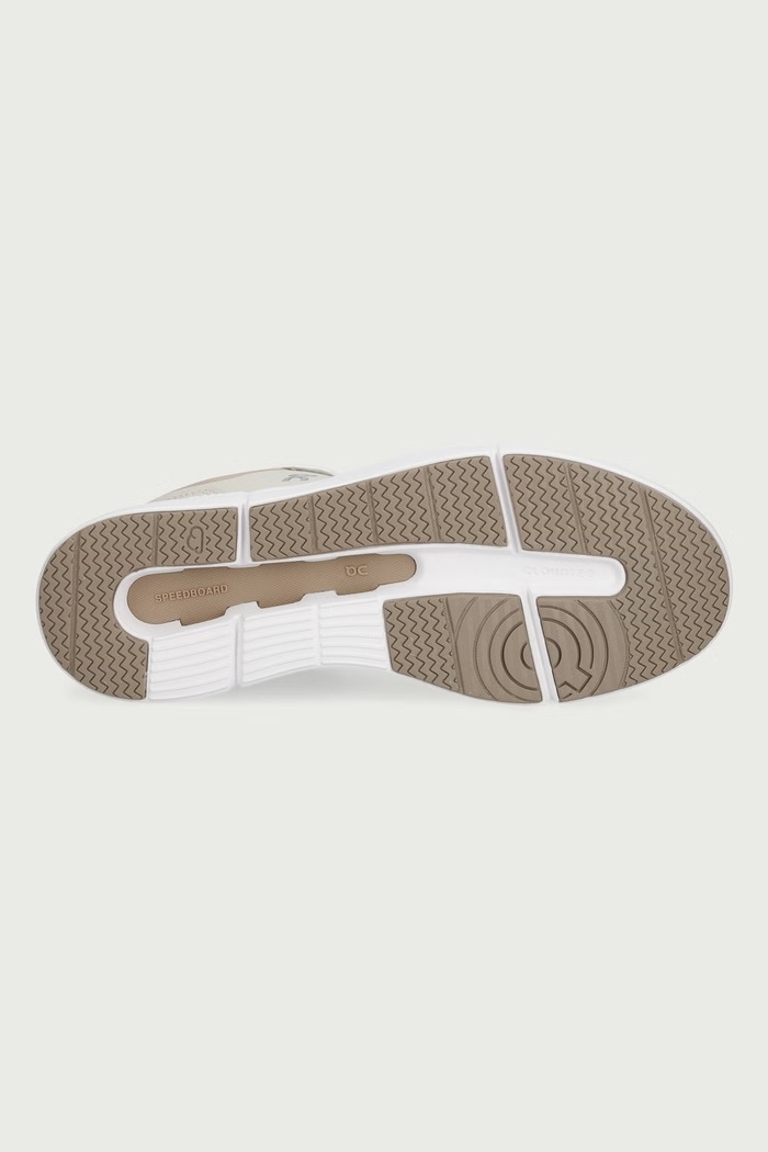 The Roger Clubhouse sneakersy damskie On beżowy 3WF30396045