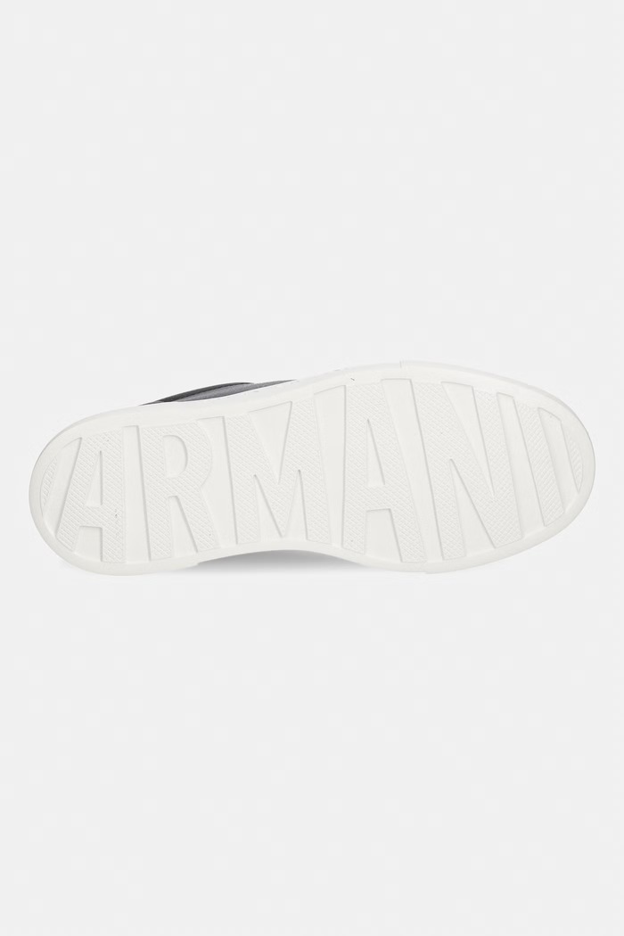 Armani Exchange маратонки дамски XW003065.AF28674.UC001 черен