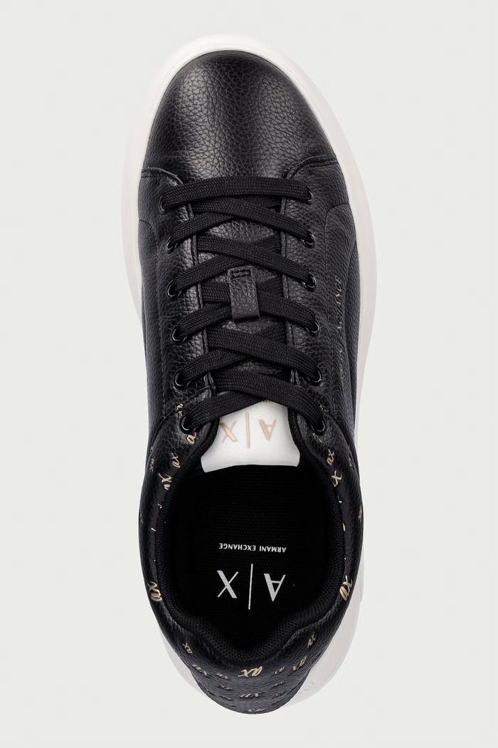 Armani Exchange кроссовки для женщин чёрный XW003064.AF17570.MZ815