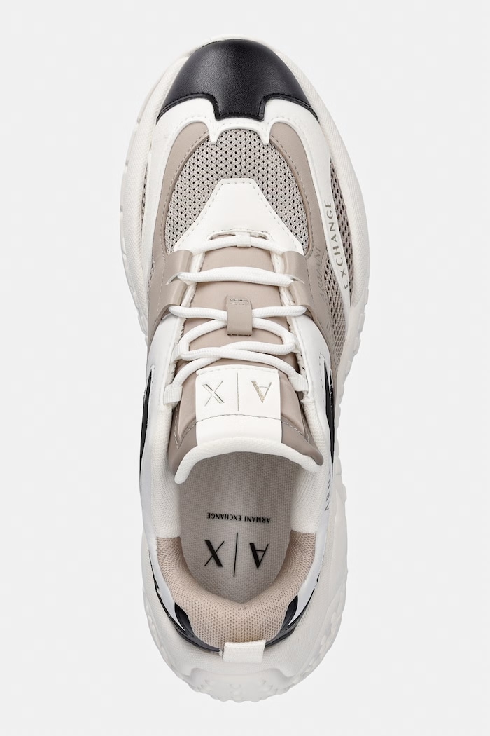 Armani Exchange маратонки дамски бежов XDX120.XV708.MZ992