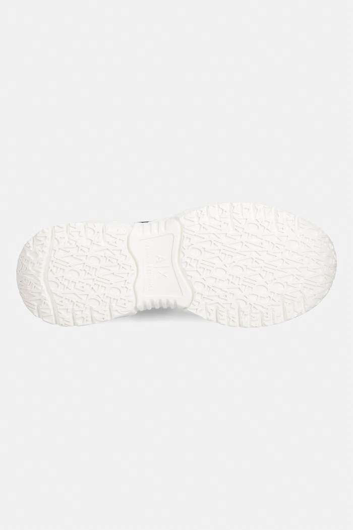 Armani Exchange маратонки дамски XDX120.XV708.MZ992 бежов
