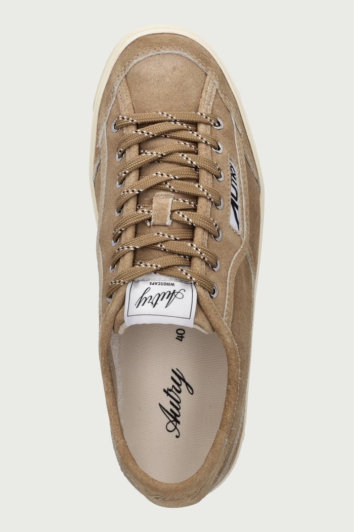 Windscape sneakersy damskie zamszowe AUTRY SCLWKQ07 brązowy