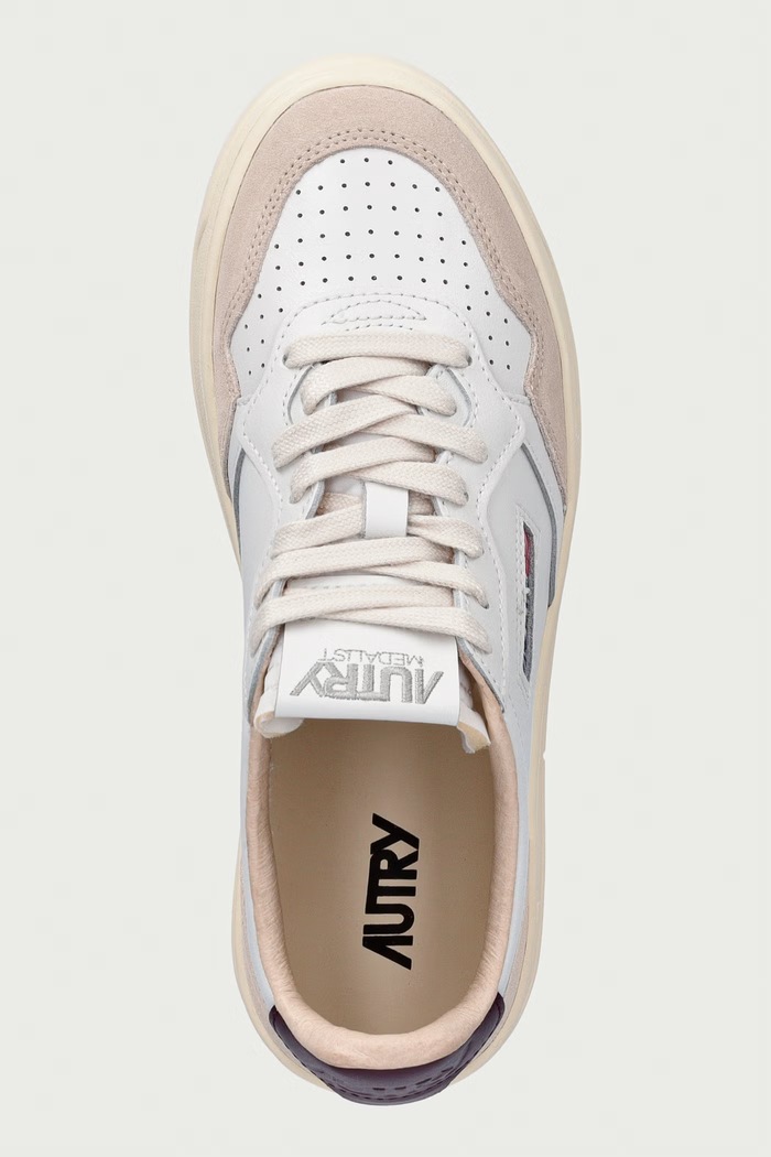 Medalist sneakersy na platformie damskie skórzane AUTRY AULWLS18 biały