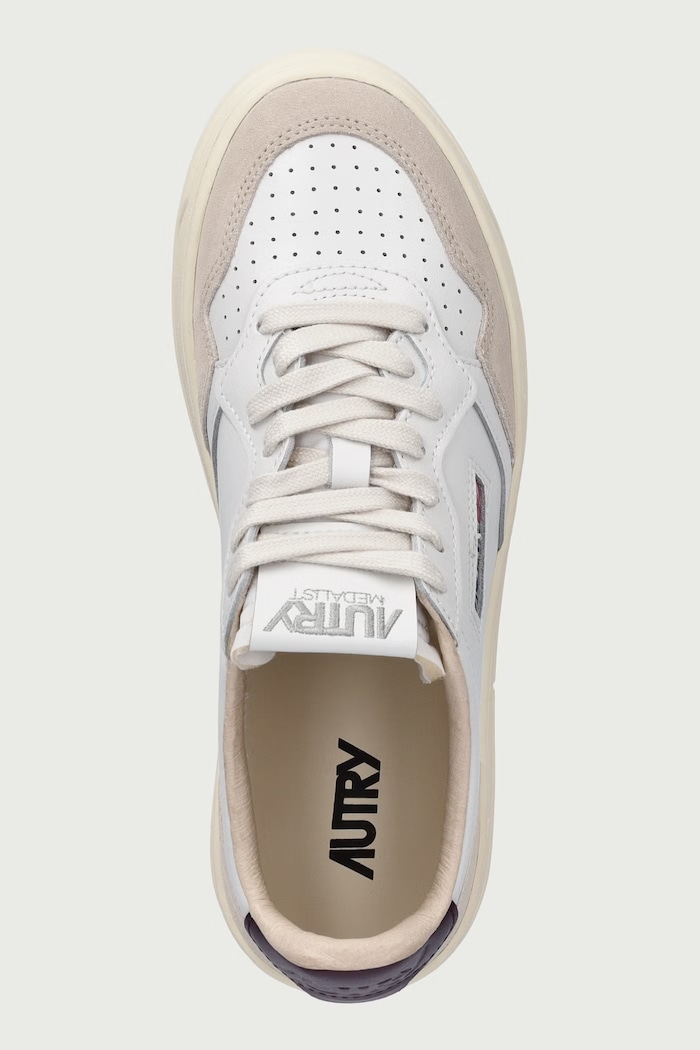 Medalist sneakers on a platform Women's leather AUTRY AULWLS18 white