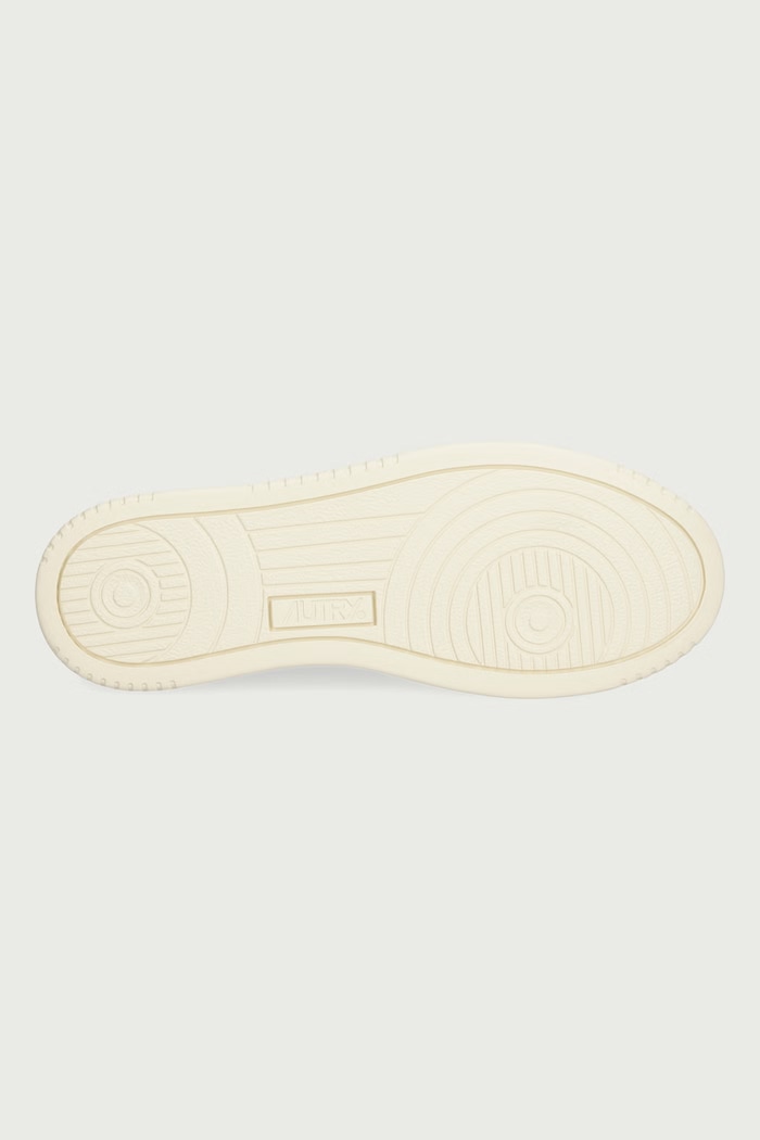 Medalist sneakers on a platform Women's leather AUTRY white AULWLS18