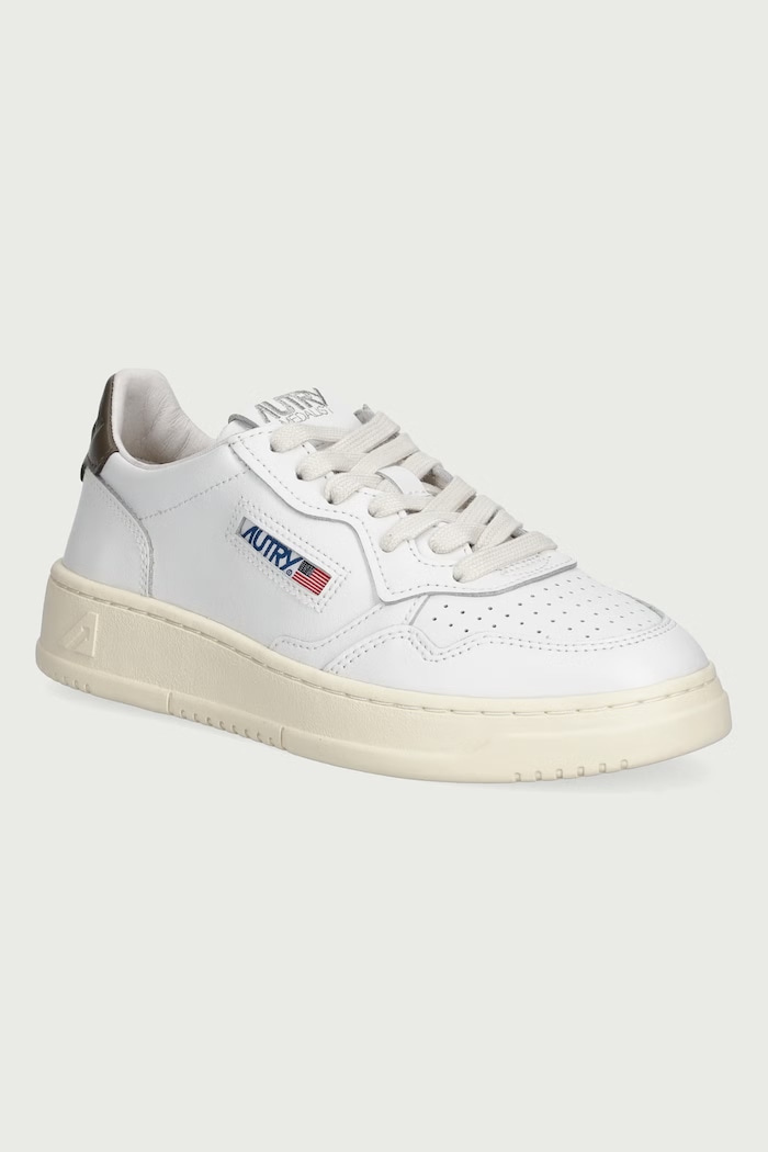 AUTRY Medalist sneakers on the platform Women's leather white AULWLL28