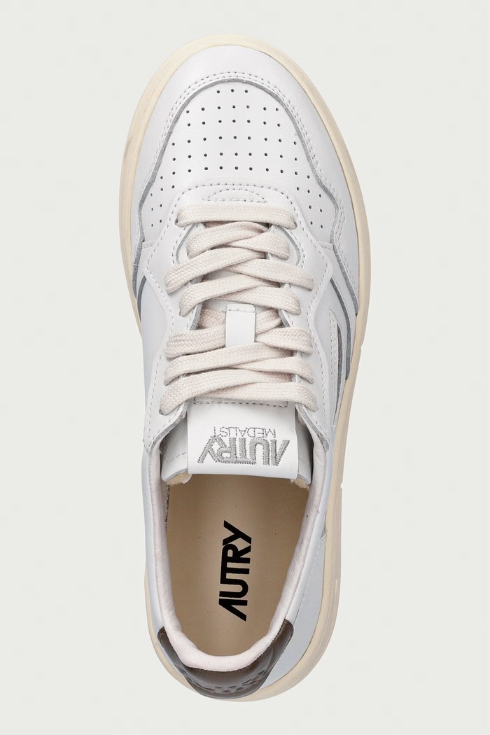 AUTRY Medalist sneakersy na platformie damskie skórzane biały AULWLL28