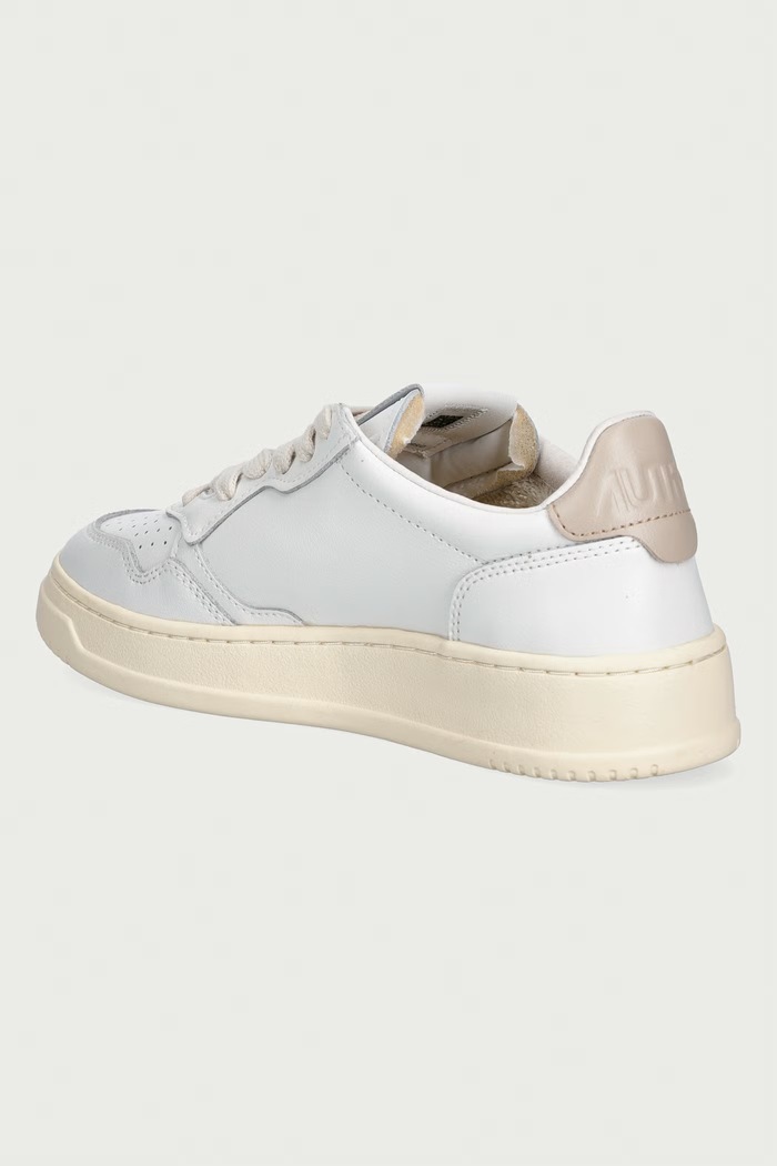 Obuwie AUTRY Medalist sneakersy damskie skórzane AULWLL27 biały