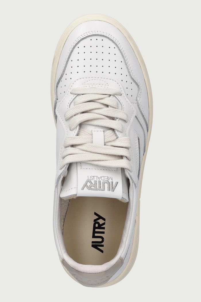 Medalist sneakers Women's leather AUTRY AULWLL27 white