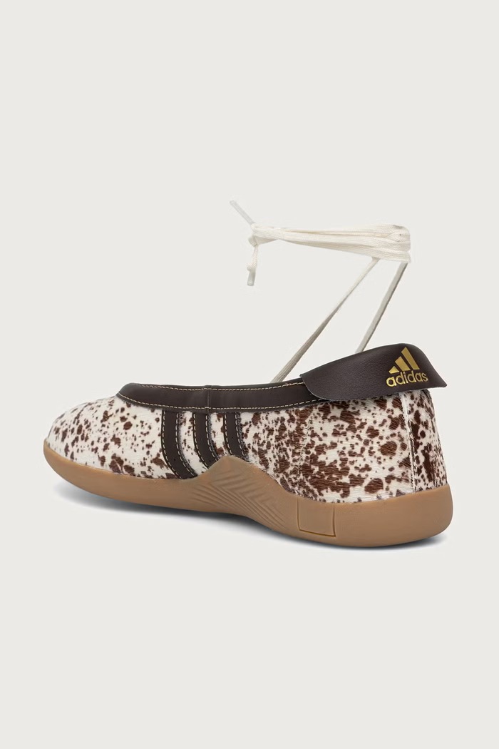 Obuwie adidas Originals baleriny skórzane Taekwondo Mei Ballet KI0402 beżowy