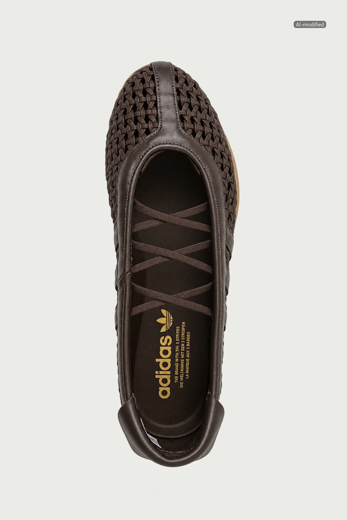 Baleríny Taekwondo Mei Ballet adidas Originals hnedá HP3730