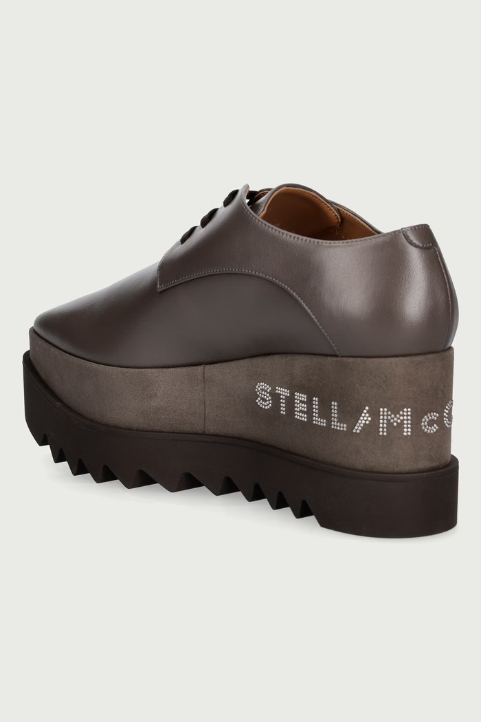 Obuwie Stella McCartney ELYSE ECO półbuty na koturnie damskie 800004.AP0280 brązowy