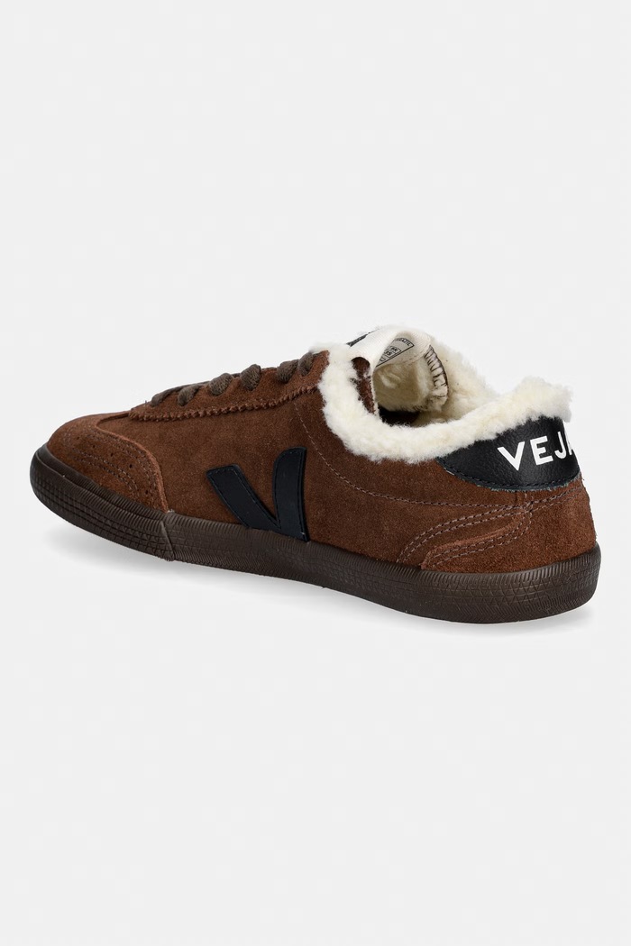 Обувки Veja VOLLEY W маратонки дамски от велур VU0321470A кафяв