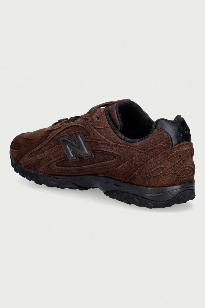 Obuwie New Balance 204 sneakersy damskie zamszowe U204LFSG brązowy
