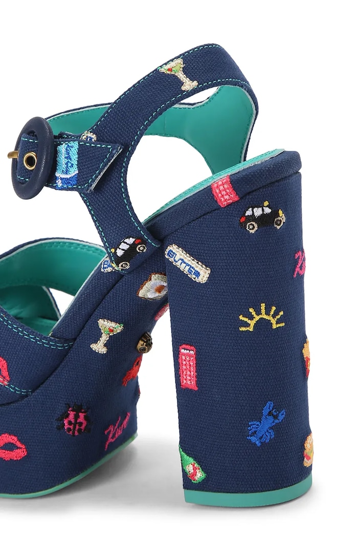 Kurt Geiger London sandały na wysokim obcasie Embroidery Platform Navy Canvas niebieski 5855484339