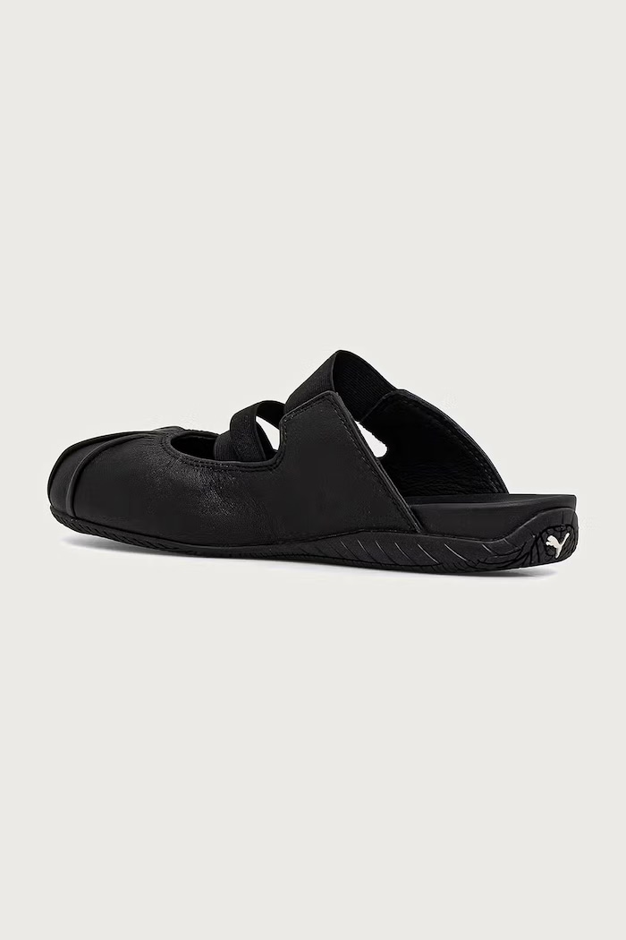 Obuwie Puma klapki skórzane Speedcat Mule 409618 czarny
