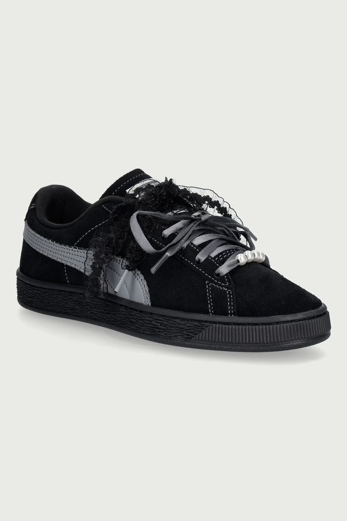 Puma Suede Bloom sneakers Women's suede black 408330