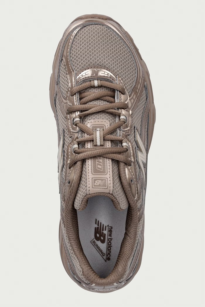 New Balance 740 sneakers Γυναικεία καφέ U7402XX