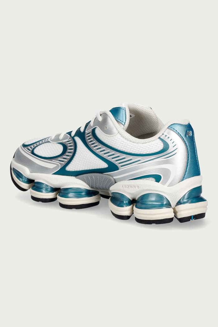 Παπούτσια New Balance 2000 sneakers Γυναικεία U20007YS μπλε