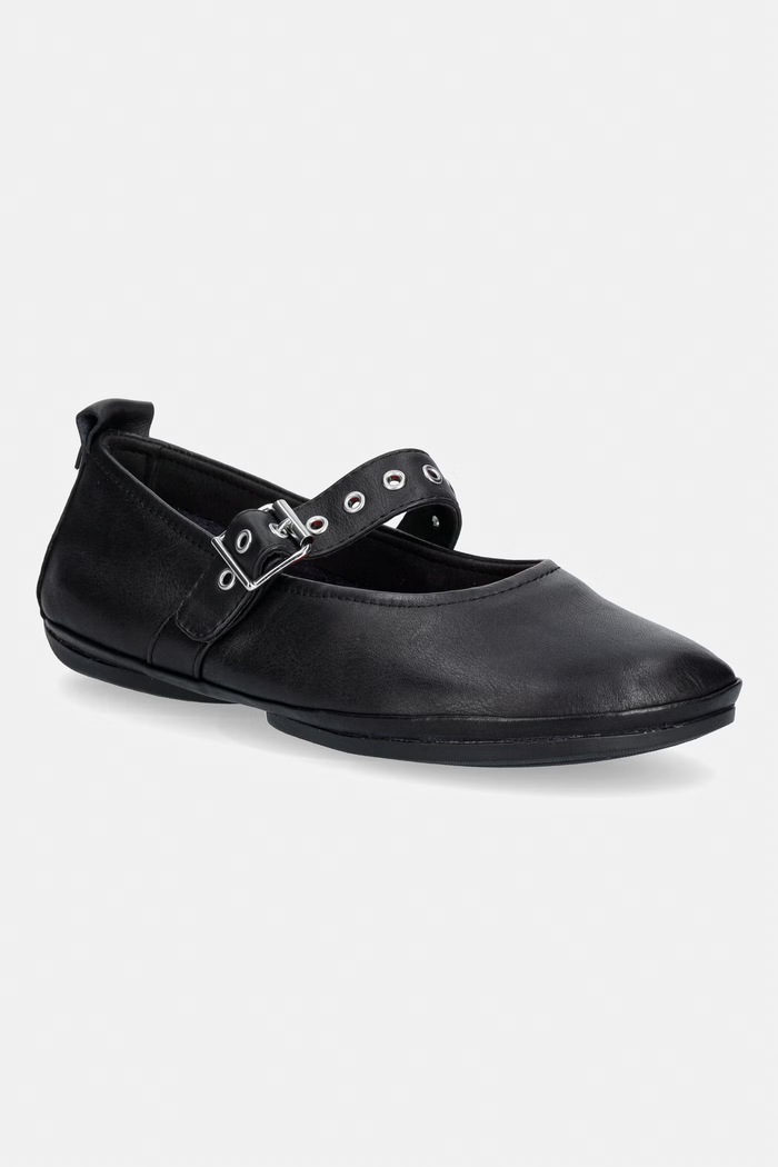 Camper μπαλαρίνες δερμάτινες Right Nina μαύρο K201962.001