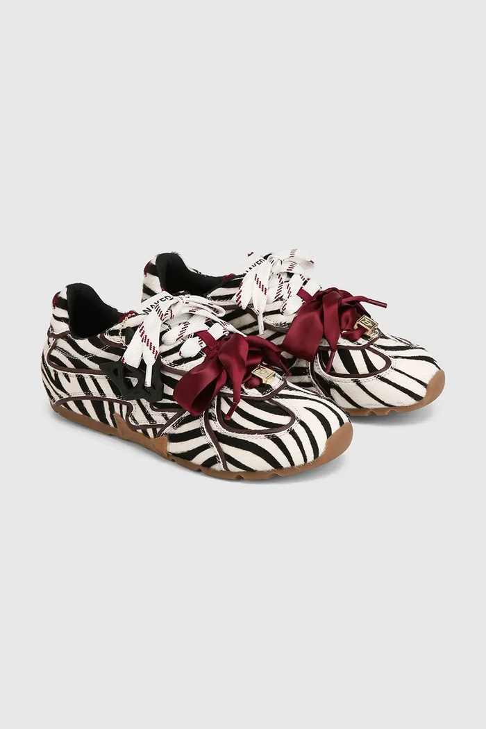 Naked Wolfe Adored Zebra Pony női bőr sportcipő Adored.Zebra.Pony fehér AW26