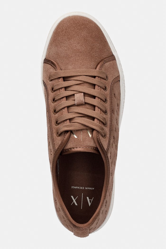 Armani Exchange sneakersy damskie zamszowe brązowy XW003070.AF27079.U6120