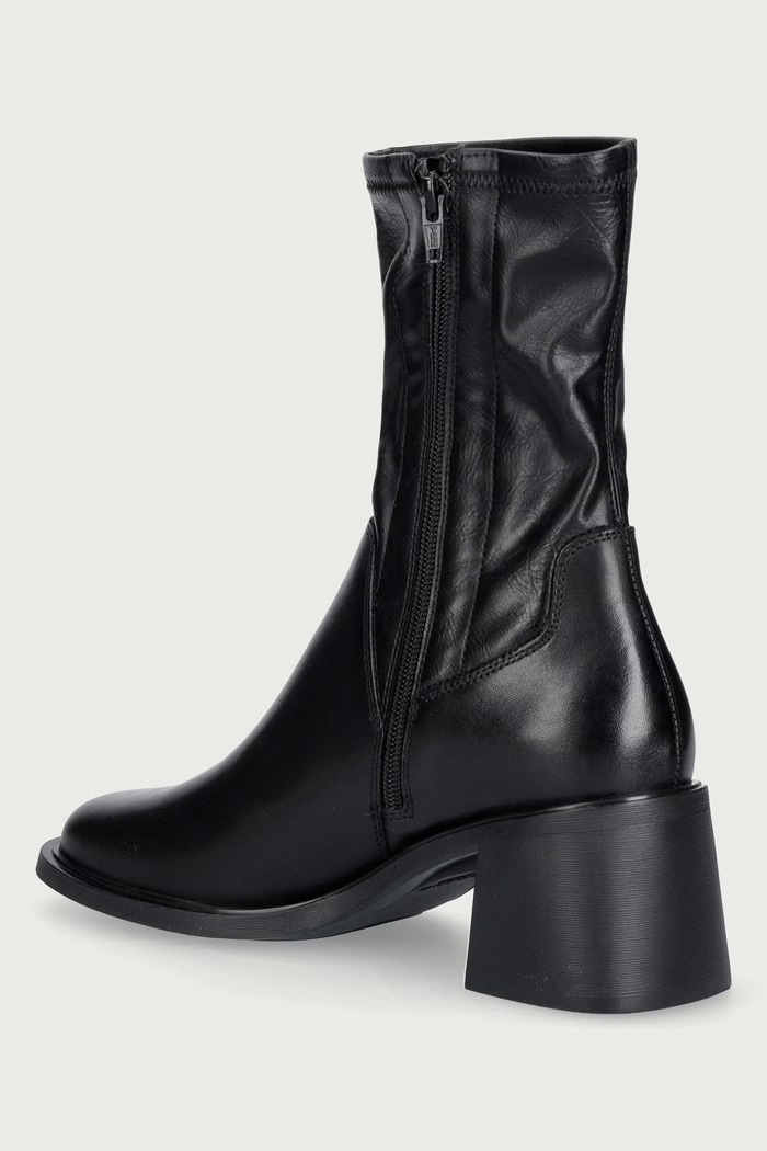 Obuća Vagabond Shoemakers Gležnjače za žene od kože VEGA 6251.202.20 crna