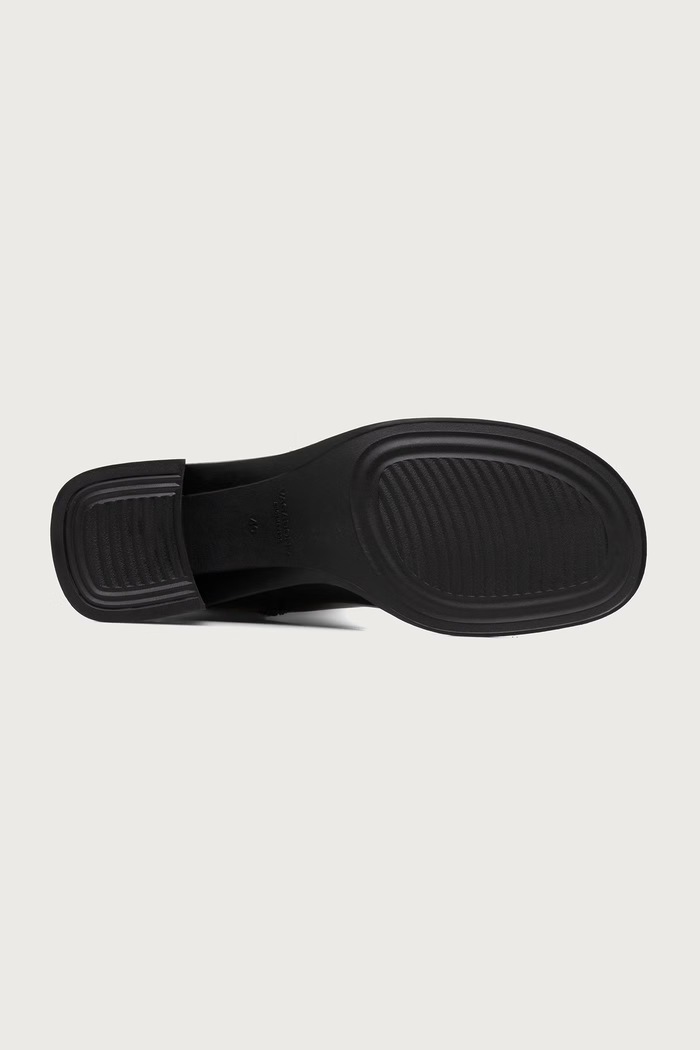 Visoke čizme za žene od kože VEGA Vagabond Shoemakers crna 6251.102.20