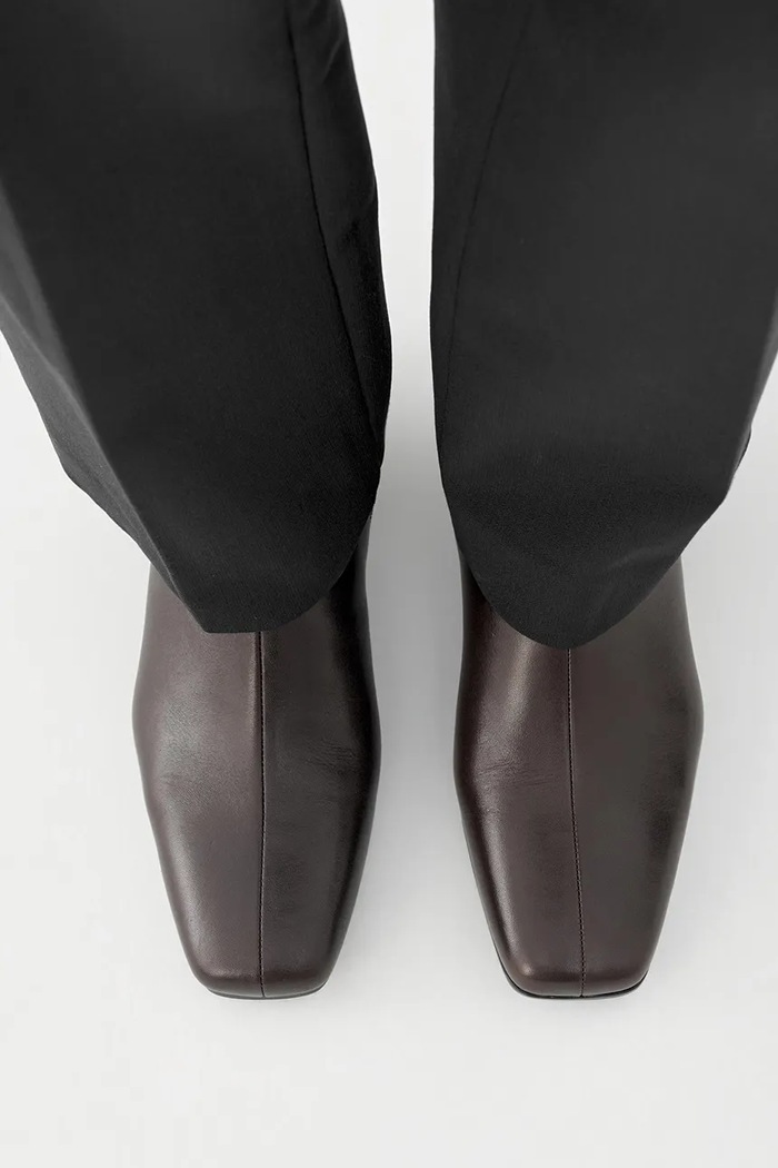 Vagabond Shoemakers Členkové čižmy dámske kožené MONA 5955.001.35
