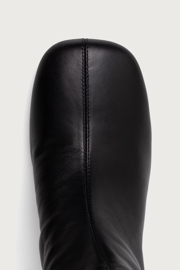 Visoke čizme za žene od kože LIVIA Vagabond Shoemakers 6256.001.20 crna